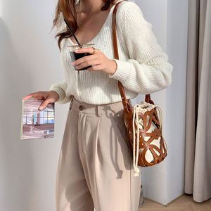 Custom New <b>Professional</b> Small Women'S Trending Shoulder Bags Cross Body Crossbody Bag for Women - Product Image 2