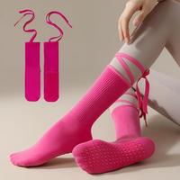 Chaussettes de yoga antidérapantes mi-mollet pour femmes, avec grip, en dentelle, personnalisables, pour Pilates et Barre, idéales pour les sports d'intérieur - Vente en gros