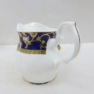 Juego de 75 piezas de vajilla de porcelana fina de alta calidad con diseño de incrustaciones doradas y logotipo personalizado - Product Image 5