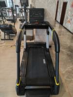 Tapis roulant électrique pliable en acier pour usage domestique, fabrication professionnelle en Chine, moteur 2HP, capacité 180KG, moniteur de fréquence cardiaque sans fil