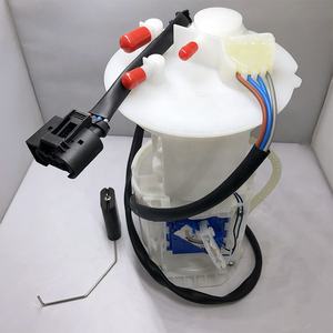 Unité de <span class=keywords><strong>pompe</strong></span> à carburant d'assemblage de moteur automatique 1684703594 A1684703594 Module de <span class=keywords><strong>pompe</strong></span> à carburant pour <span class=keywords><strong>Mercedes</strong></span>-Benz <span class=keywords><strong>A</strong></span>-CLASS W168 1997-2004 A160 A190 - Product Image 3