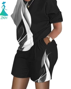Ensemble décontracté d'été pour femme : Crop top et short imprimé lettres, tenue deux pièces en tissu avec motifs décoratifs - Product Image 1