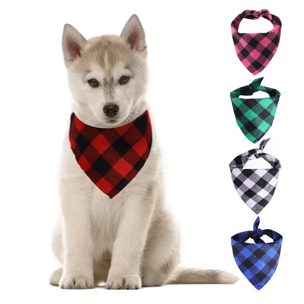 Vente en gros de plusieurs tailles de serviettes de salive colorées pour chiens Bandanas pour animaux de compagnie Petit bandana imprimé pour chiens