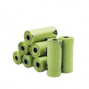 ถุงเก็บมูลสัตว์เลี้ยงแบบกำหนดสีและขนาดได้ ผลิตจากวัสดุ HDPE ย่อยสลายได้ เป็นมิตรต่อสิ่งแวดล้อม สำหรับขยะสุนัข ผลิตในเวียดนาม - Product Image 1