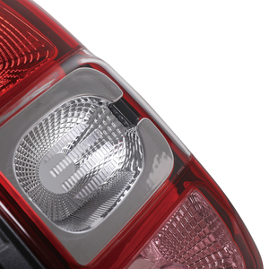 Feu arrière de voiture style oeil d'aigle pour Renault duster 2013-2017 - Product Image 6