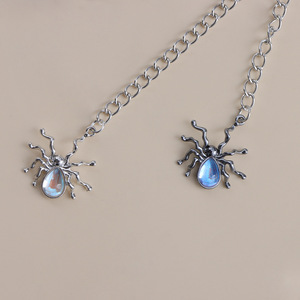 Cadena de cintura con colgante de araña estilo Halloween europeo-americano, cadena corporal de metal retro punk para mujer, accesorio de moda estilo urbano - Product Image 4