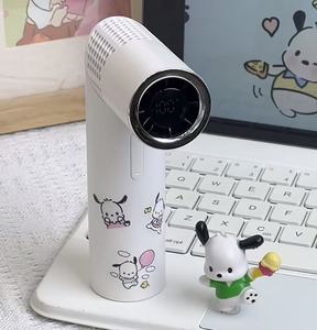 Ventilador Plegable con Pantalla Digital Inteligente, Ventilador de Mano con Forma de Lápiz Labial, Gran Volumen de Viento, Recargable por USB - Product Image 3