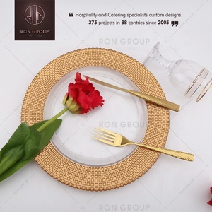 Assiettes de présentation en verre doré Plats de mariage élégants rectangulaires et ronds pour fêtes et événements pour hôtels - Product Image 3