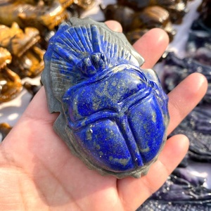 Vente en gros sculptée à la main naturelle de haute qualité Lapis Lazuli bleu pierre précieuse cristal égyptien amulette <span class=keywords><strong>scarab</strong></span>ée sculpture pour la décoration intérieure - Product Image 4