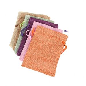 Petit sac cadeau en lin coloré avec cordon de serrage pour bijoux, sac vide pour emballage de bijoux - Product Image 1