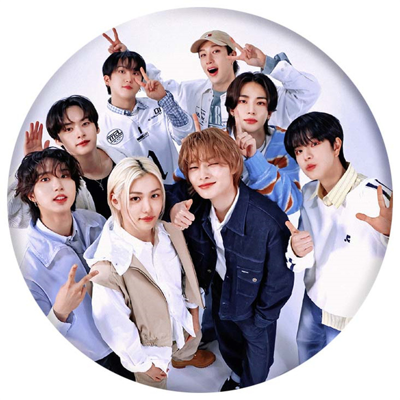 KPOP Stray Kids 6th Anniversary Commemoration Badge Pins