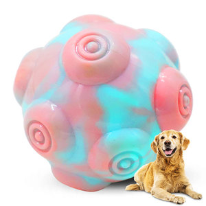 <span class=keywords><strong>Balle</strong></span> à mâcher pour <span class=keywords><strong>chien</strong></span> en <span class=keywords><strong>plastique</strong></span> écologique de haute qualité, design de dessin animé, nouveauté, indestructible, interactive, avec sifflet, personnalisable pour l'entraînement - Product Image 6