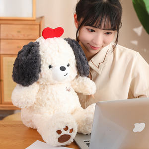 Peluche chien mignon avec tête à pattes brodées délicates, cœur rouge et oreilles souples noires, jouet d'amour pour la Saint-<span class=keywords><strong>Valentin</strong></span> - Product Image 5