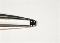 Mesure d'épaisseur sans contact VCSEL 680nm 5mW 2121 Mini laser rouge SMD pour jauge industrielle DRS680-0005-08-2121E