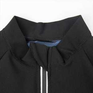 Ensemble de sudation thermique haute performance pour femme, avec revêtement isolant et rétenteur de chaleur, comprenant une veste à col montant zippée et un pantalon - Product Image 3