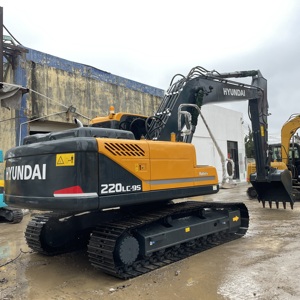 Excavatrice sur chenilles d'occasion Hyundai 220-9S (220LC-9) de Corée, également connue sous le nom de Hyundai220, 220, 215, à vendre - Product Image 4