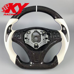 Volante Deportivo Personalizado de Fibra de Carbono Forjado para BMW E93 E91 E92 E60 E61 E62 E63 E64 X1 E87 E82 M3 330i 330d 335i 318i - Product Image 1