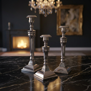 Ensemble de 3 bougeoirs en aluminium - Product Image 3