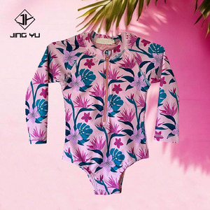 Le fabricant conçoit des maillots de bain pour filles à manches longues et fermeture éclair, à imprimé plage, et des maillots de bain hawaïens personnalisés en nylon pour filles. - Product Image 1