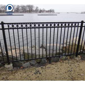 Barandilla y Balaustrada de Hierro Forjado con Diseño Personalizado Prima para Proyectos de Balcones Elegantes, Resistente a la Sal Marina - Product Image 1