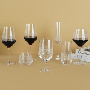 Verre à whisky bleu soufflé à la main en gros, motif triangulaire, prix abordable pour usage quotidien et diverses occasions - Product Image 5
