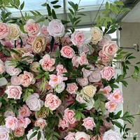 A-FW0005 Panneau de fond floral de luxe 5D 7D enroulable avec fermeture éclair, mur de fleurs artificielles en soie rose 8ft x 8ft pour décoration de mariage