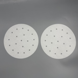 Papier de cuisson rond perforé antiadhésif, couleur kraft naturel blanc, avec revêtement en silicone pour la cuisson à la vapeur en cuisine - Product Image 1