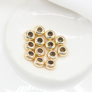 מפעל סיטונאי 14K מצופה זהב <span class=keywords><strong>4mm</strong></span> 5mm 5.5mm מיצוב חרוזים להכנת צמיד שרשרת - Product Image 5