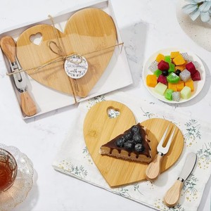 Mini Tabla de Charcutería de Madera de Acacia en Forma de Corazón, Juego de Cuchillos para Queso, Recuerdo para Despedida de Soltera, Caja de Regalo de Agradecimiento - Product Image 3
