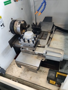 Alto rendimiento CK0640 precio de fábrica 220 V monofásico metal mini CNC tornos tipo banda portaherramientas - Product Image 3