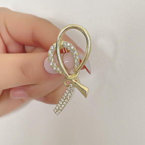 เข็มกลัดรูปโบว์ ชุบทอง ทำจากโลหะผสม สำหรับงานแต่งงาน งานหมั้น และงานปาร์ตี้ - สำหรับทุกเพศ - Product Image 2