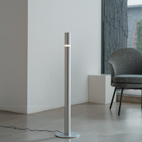 Lampe sur pied LED moderne nordique, lumière chaude, protection des yeux, abat-jour ovale en laiton, culot E26, hauteur réglable, intensité variable, salon, chambre à coucher