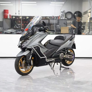 Moto d'occasion modèle AK550 de 2021, 20 000 km, fabriquée par un fabricant de scooters fiable et de confiance. Scoote - Product Image 1