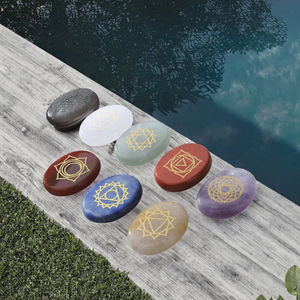 Ensemble <span class=keywords><strong>de</strong></span> 7 pierres <span class=keywords><strong>de</strong></span> chakra gravées pour <span class=keywords><strong>la</strong></span> guérison par le Reiki, <span class=keywords><strong>la</strong></span> méditation et <span class=keywords><strong>la</strong></span> pleine conscience, en pierres précieuses - Product Image 3