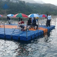 Plate-forme modulaire en plastique petit cube simple quai flottant pour piscine Matériau HDPE Type de moulage par soufflage