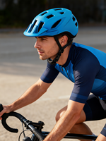 Casque de vélo de route PC léger personnalisable Skate réglable VTT Hurling Gear pour l'escalade et l'équitation