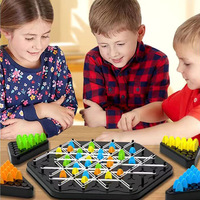 Chaîne géométrique pour enfants Puzzle d'échecs Triangle jeu de table multijoueur élastique formation Interaction familiale jeux de société