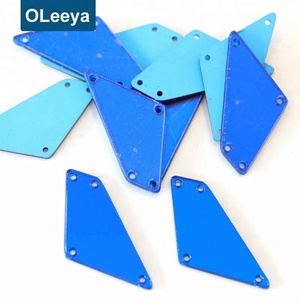 Vente Chaude Populaire : Pierre à coudre en acrylique à dos plat effet miroir avec 2 trous pour la décoration de costumes - Product Image 3