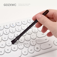 ¿Cuáles son los artículos más vendidos? Cepillo pequeño delgado de cocina Accesorios útiles para el hogar para limpiar productos de computadora 3 colores