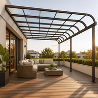 Auvent rétractable motorisé moderne en alliage d'aluminium et acrylique pour terrasse, caravane et patio extérieur
