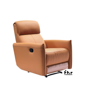 เก้าอี้ปรับเอนไฟฟ้าหนังแท้ FlexHabitr รุ่น Modern แบบสามที่นั่ง พร้อมรีโมทคอนโทรล - Product Image 4