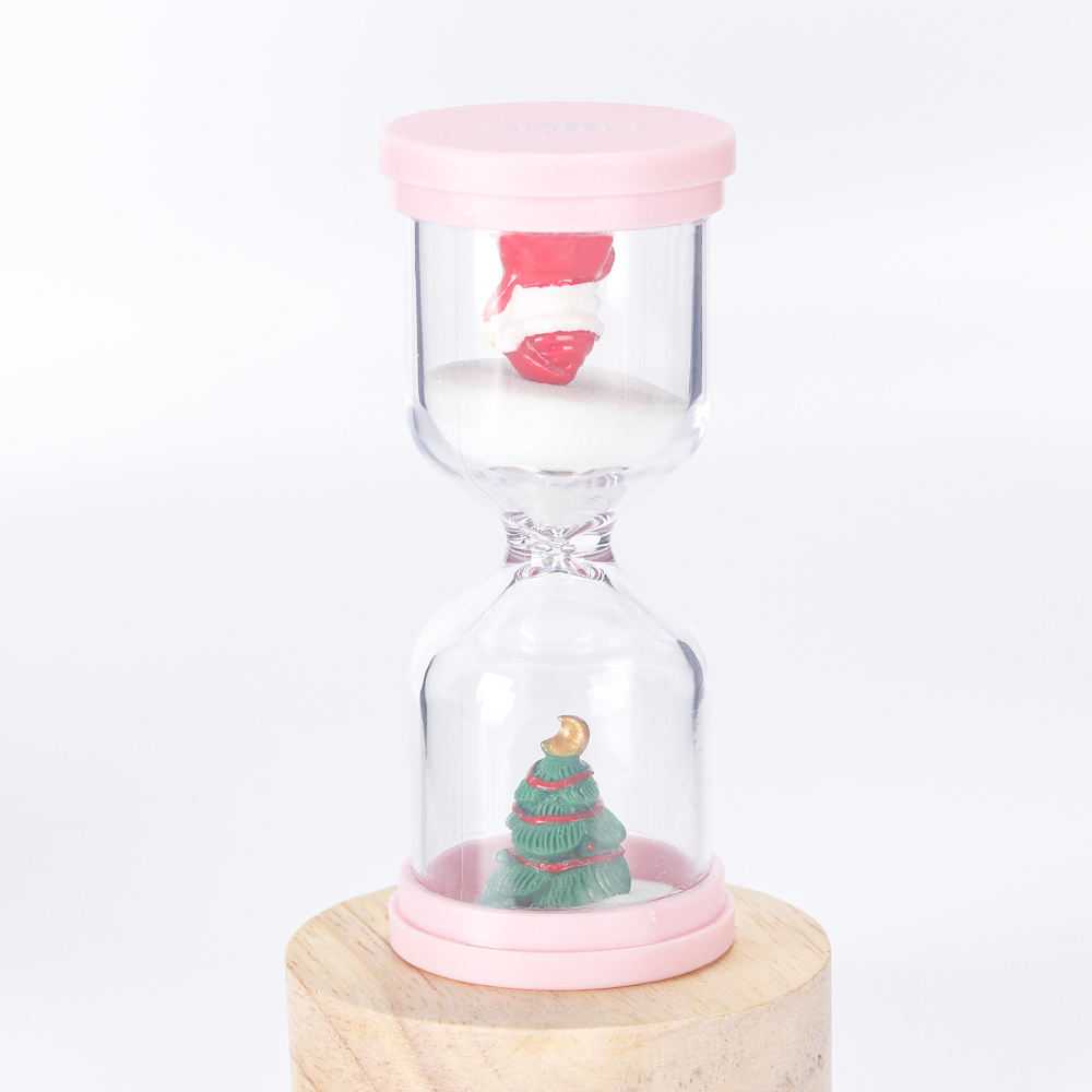 สีชมพูมาการอง