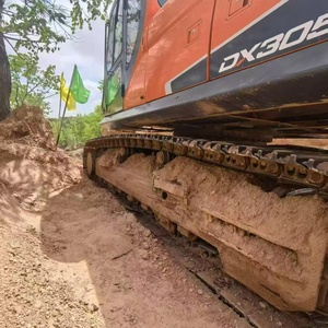 Excavatrice sur chenilles d'occasion Doosan DX305 9C, 30,8 tonnes, grande machine de construction, système hydraulique stable, stock disponible - Product Image 5