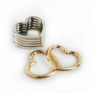 Meetee BF828 28 Mét Hình Trái Tim Khóa Phụ Kiện Phần Cứng Rỗng Đào Vòng Tròn Nhẫn Cho Vòng Cổ Da Belt Kết Nối Khóa - Product Image 6