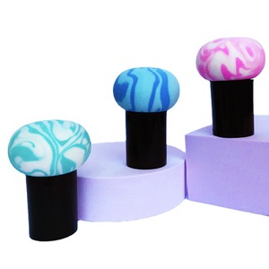 Pennello per blush, spugnetta per cuscino d'aria, spugna per applicazione a umido e a secco, spugnetta a forma di fungo, spugnetta per fondotinta, strumento per illuminare, strumento per il trucco per principianti - Product Image 5