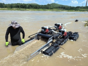 8 inch xách tay vàng NẠO VÉT vàng thiết bị khai thác mỏ dưới nước <span class=keywords><strong>sluice</strong></span> hộp giá nhà máy tốt - Product Image 2