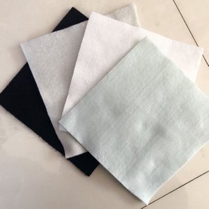 Géotextile à fibres longues, bonne perméabilité à l'eau, construction facile, longue durée <span class=keywords><strong>de</strong></span> <span class=keywords><strong>vie</strong></span>, anti-infiltration, renforcement routier <span class=keywords><strong>auxiliaire</strong></span> - Product Image 2