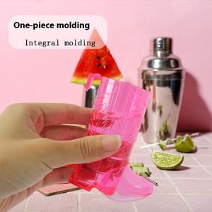 Mini tasse à botte en verre à vin avec crochet Ensemble de tasses à <span class=keywords><strong>esprit</strong></span> en plastique de conception moderne Style <span class=keywords><strong>scandinave</strong></span> populaire - Product Image 2