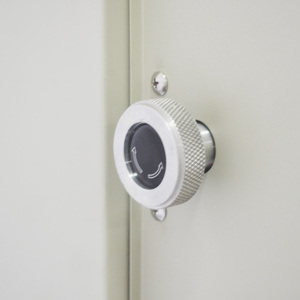 Máquina Perforadora de Papel Ajustable Uving A5 A6 de 6 Orificios con Placa Móvil para Procesamiento de Papel - Product Image 4