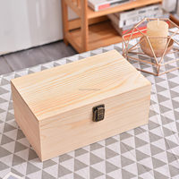 Grande grande boîte en bois d'acacia massif de 27cm Boîte en bois non finie avec couvercle à charnière pour trophée de stock